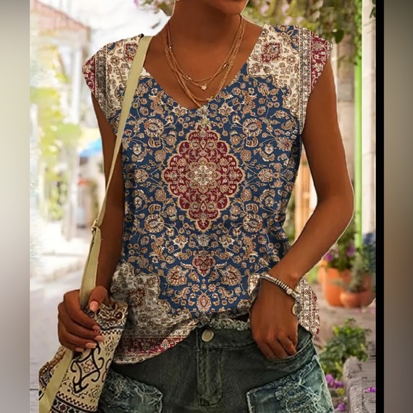 Bohemian top - Picture 6 of 7